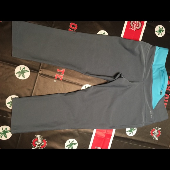 NIKE DRI-FIT Running Crop Capri Leggings Workout Tights MEDIUM - Picture 7 of 10